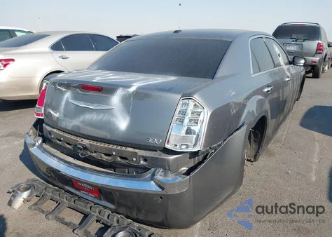 2011 Chrysler 300 z USA, uszkodzony, nr VIN 2C3CA5CG2BH537875